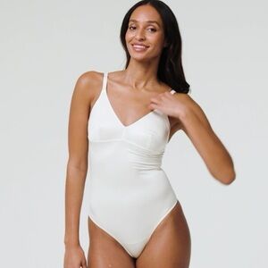 SPANX Shaping Satin Thong Bodysuit Light Orchid Women’s 2X White